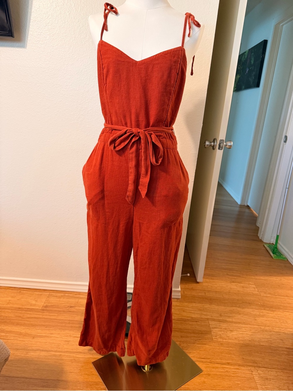 Abercrombie And Fitch Tie Strap Linen Blend
Romper Size Large Orange